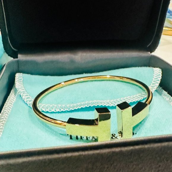 Brand new T wide wire Tiffany Bracelet for sale, size : M - Picture 2 of 5
